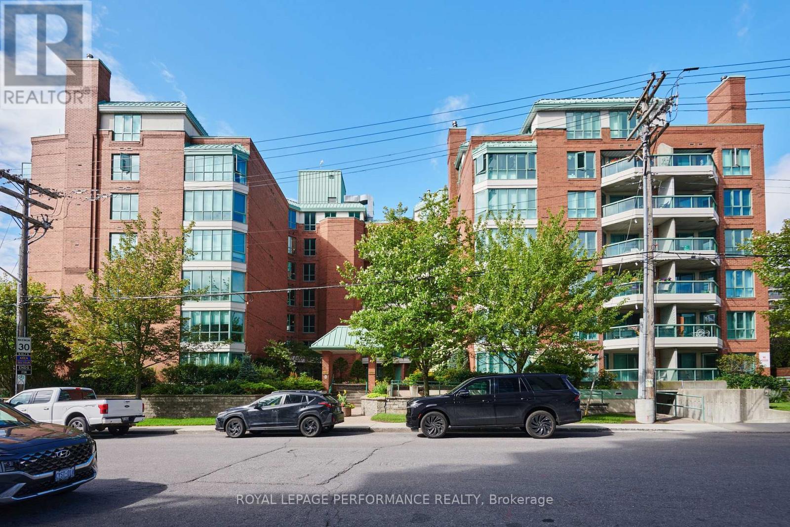 408 - 540 Cambridge Street South Street S, Ottawa, Ontario  K1S 5N3 - Photo 2 - X13715448