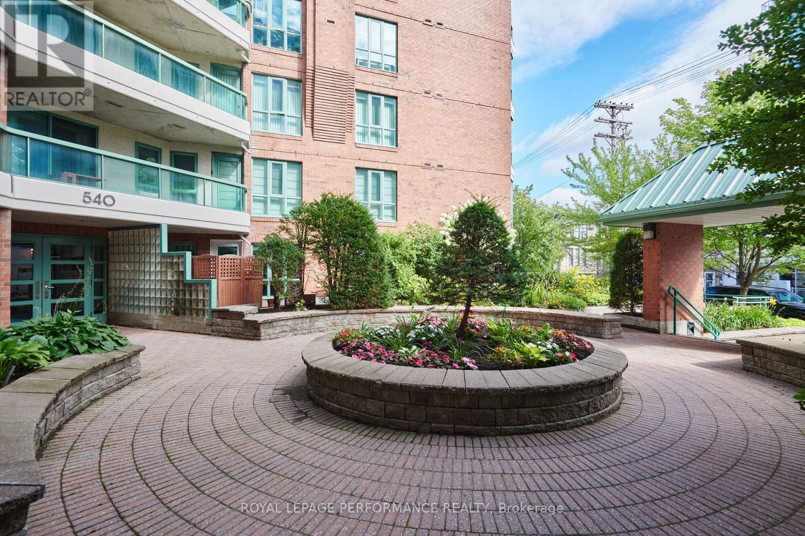 408 - 540 Cambridge Street South Street S, Ottawa, Ontario  K1S 5N3 - Photo 3 - X13715448
