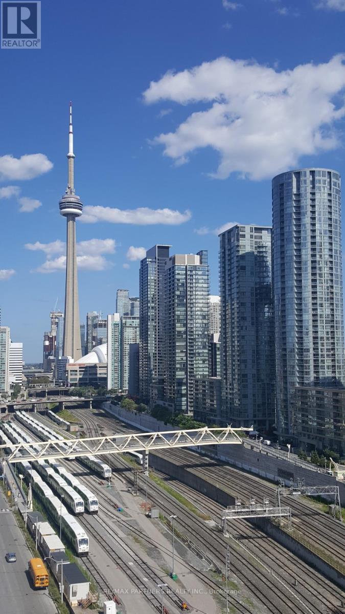 1403 W - 27 Bathurst Street, Toronto, Ontario  M5V 2P1 - Photo 15 - C13715442