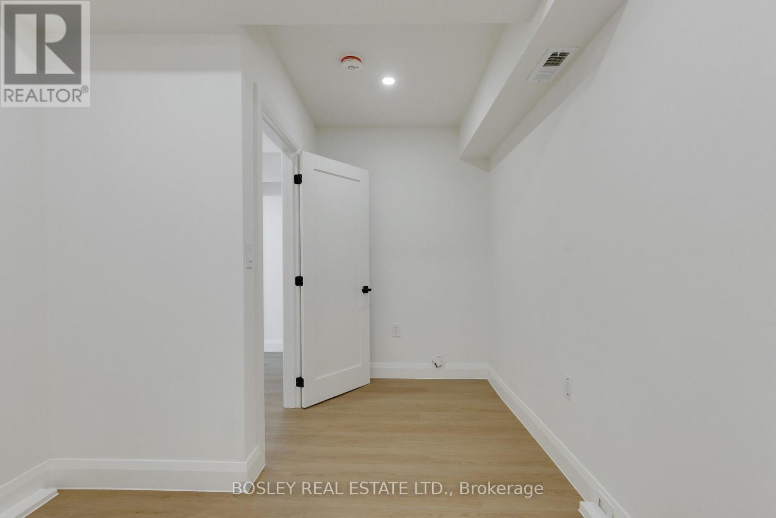 C - 225 Gainsborough Road, Toronto, Ontario  M4L 3C7 - Photo 21 - E13715436