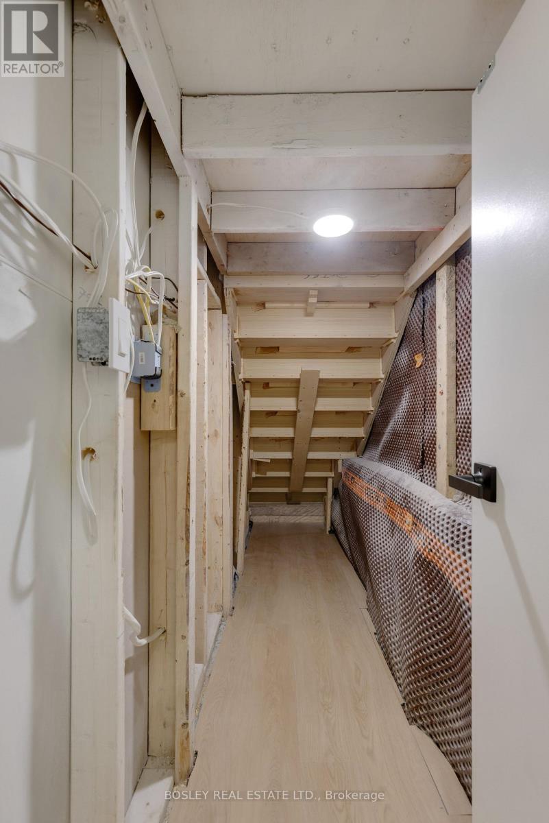 C - 225 Gainsborough Road, Toronto, Ontario  M4L 3C7 - Photo 23 - E13715436