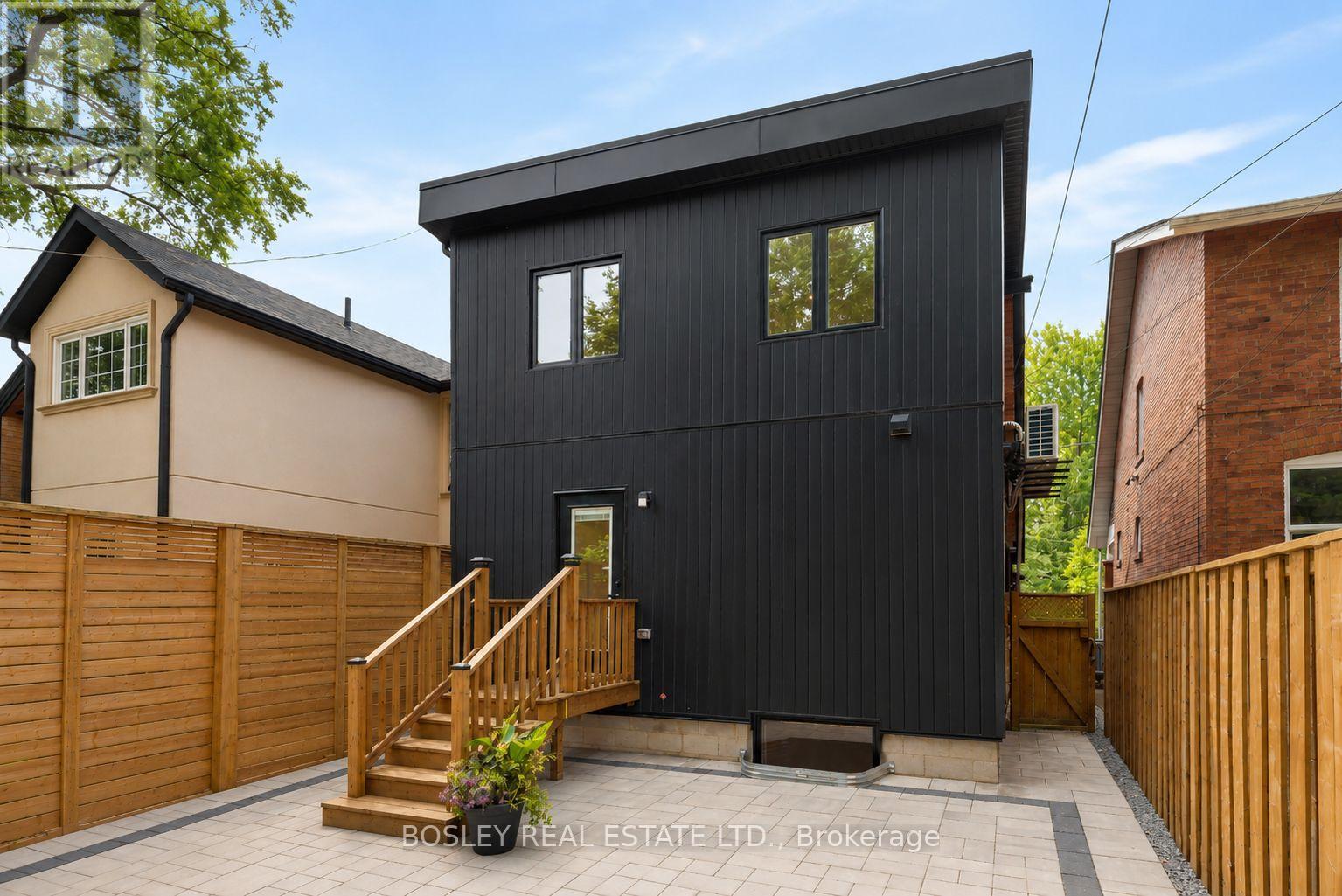 C - 225 Gainsborough Road, Toronto, Ontario  M4L 3C7 - Photo 27 - E13715436