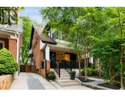 C - 225 GAINSBOROUGH ROAD, Toronto, Ontario