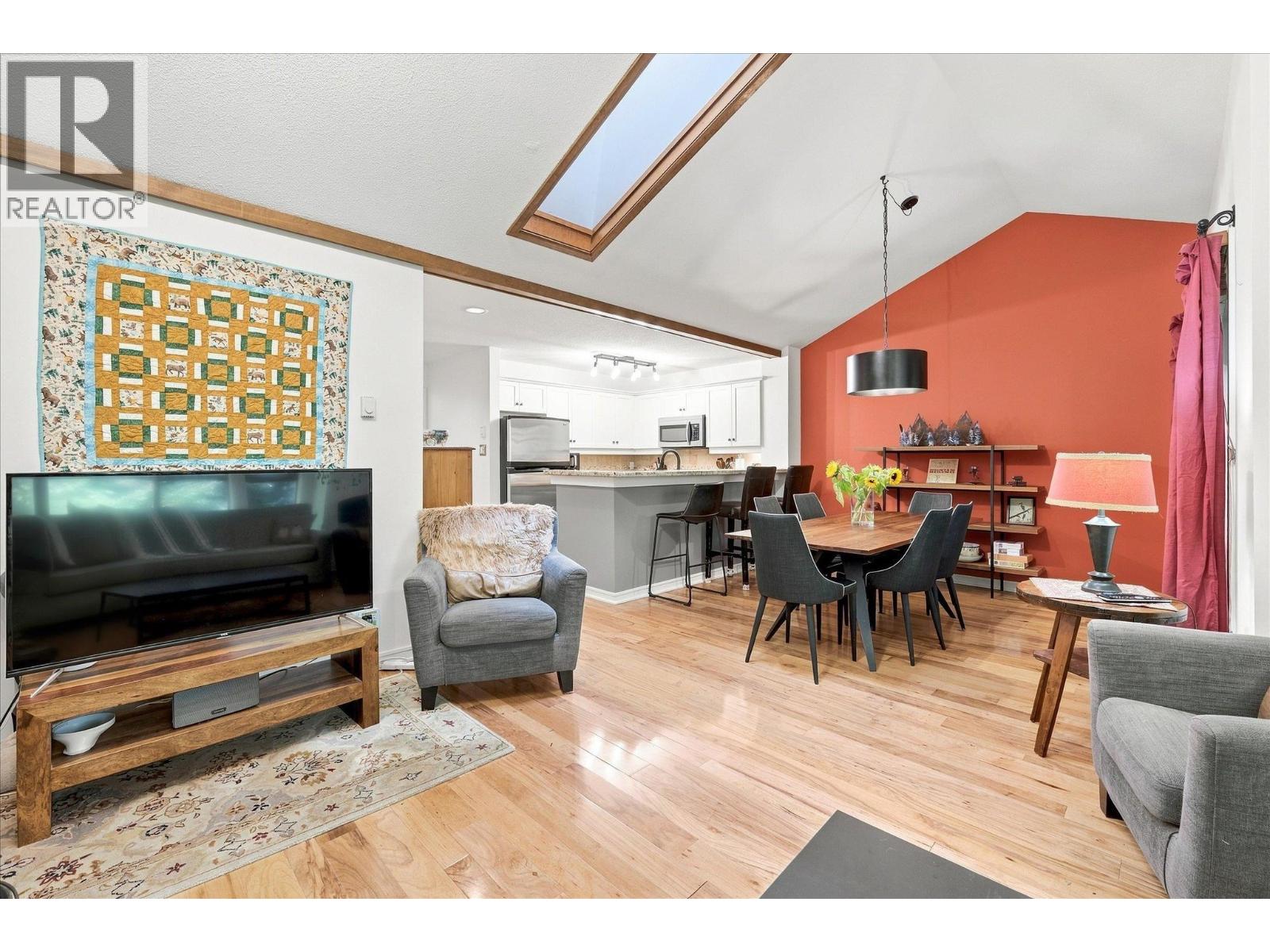 40 4652 Blackcomb Way, Whistler, British Columbia V8E 0X2 - Photo 5 - R3159079