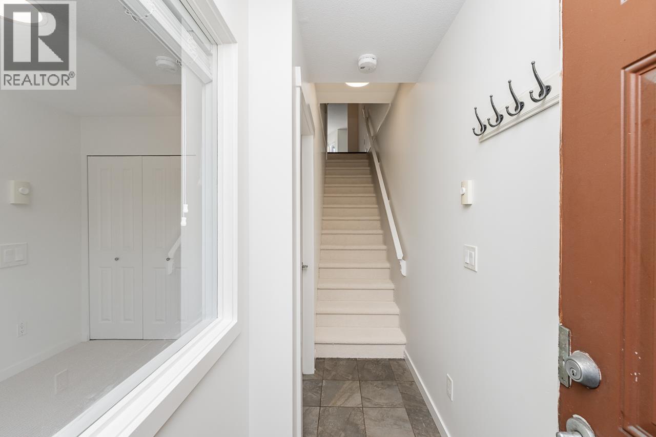 21 6099 Alder Street, Richmond, British Columbia V6Y 0A8 - Photo 2 - R3159081