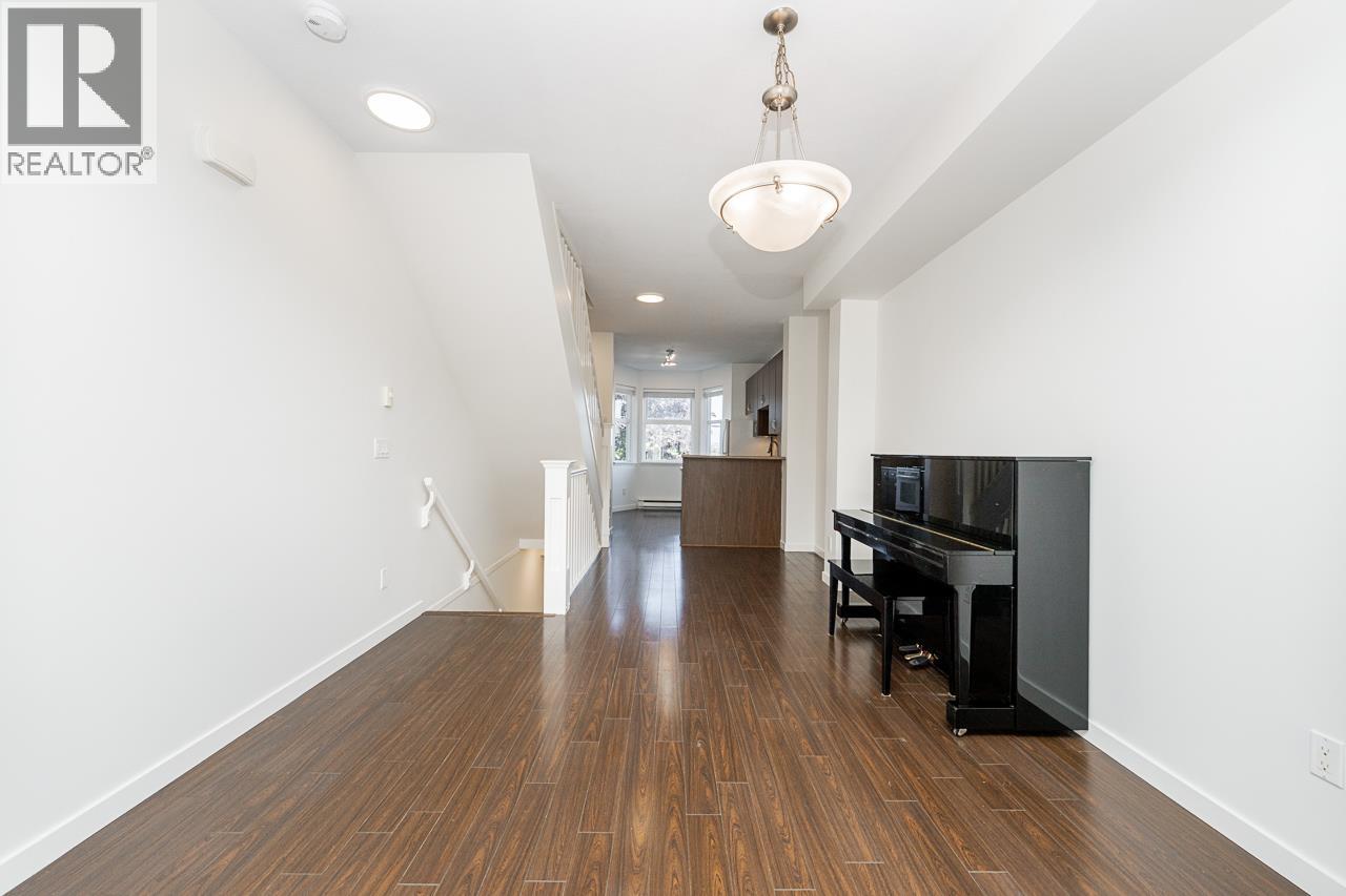 21 6099 Alder Street, Richmond, British Columbia V6Y 0A8 - Photo 6 - R3159081