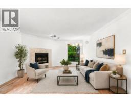 104 2181 PANORAMA DRIVE, North Vancouver, British Columbia