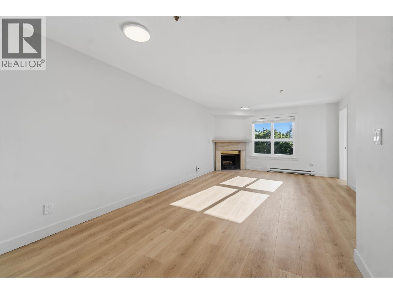 306 2928 Commercial Drive, Vancouver, British Columbia V5N 4C9 - Photo 9 - R3159113