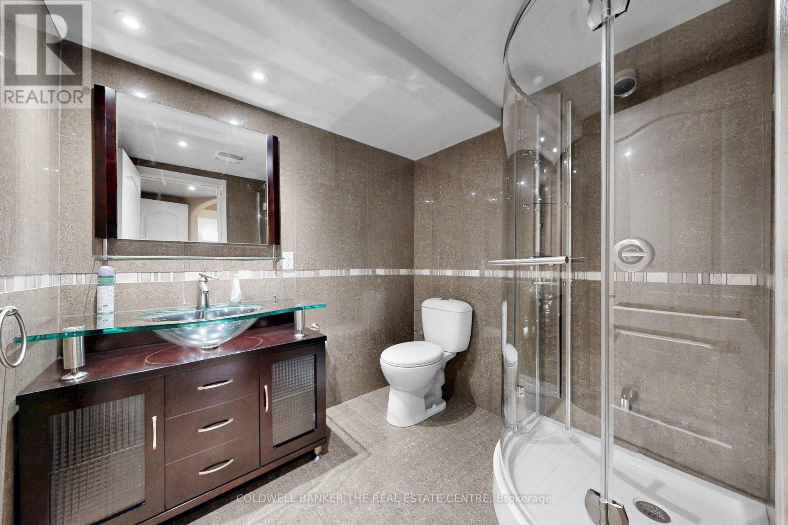 32 Princeton Avenue, Richmond Hill, Ontario  L4S 2E3 - Photo 40 - N13715390