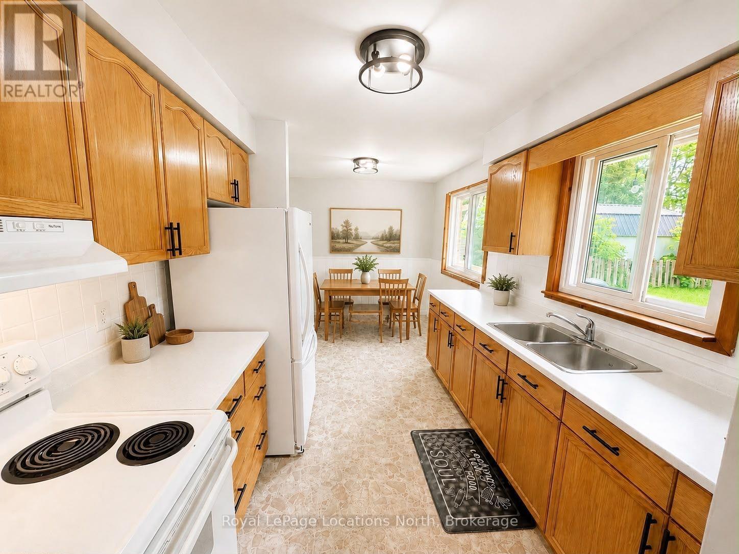 A (Upper) - 504 Sixth Street, Collingwood, Ontario  L9Y 1Z9 - Photo 4 - S13715446