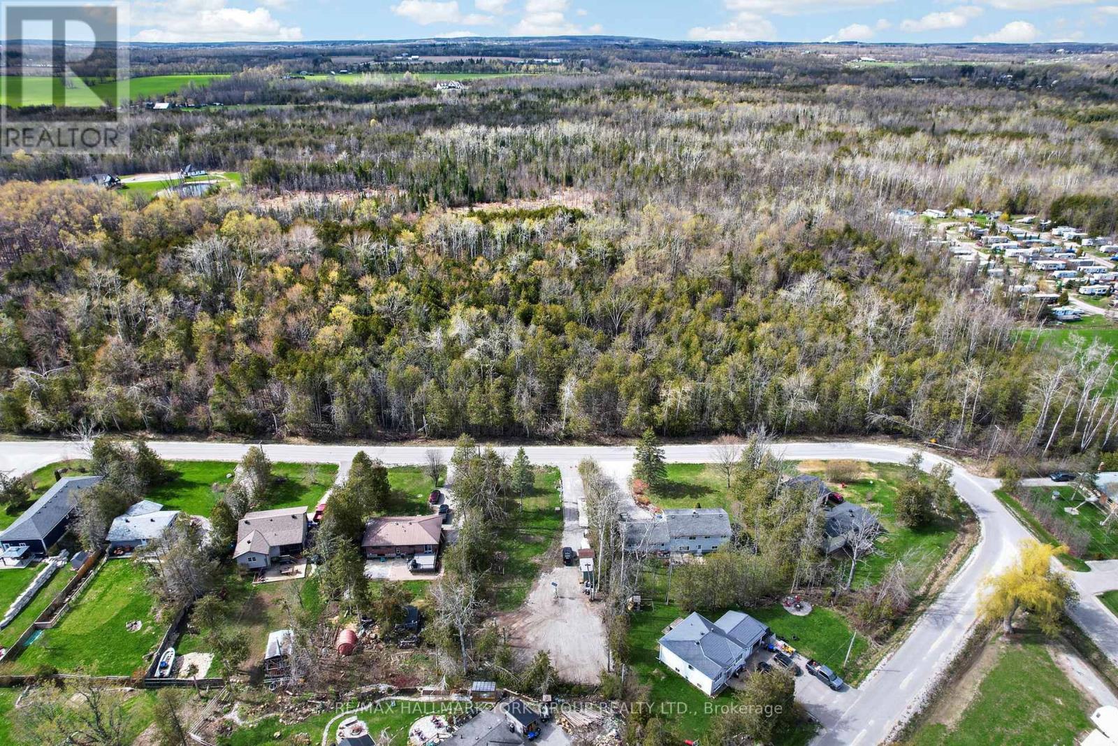 197 Kennedy Avenue, Oro-Medonte, Ontario  L0L 1T0 - Photo 12 - S13715376