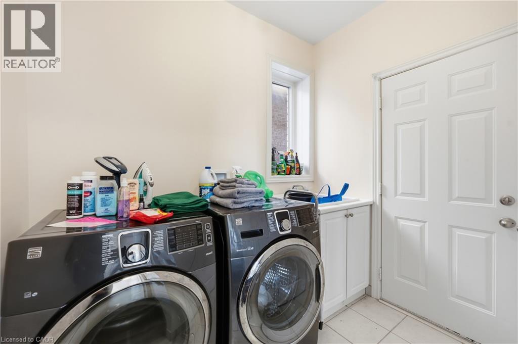 97 Narbonne Crescent Unit# Main & Upper, Stoney Creek, Ontario L8J 0J6 - Photo 16 - 40858547