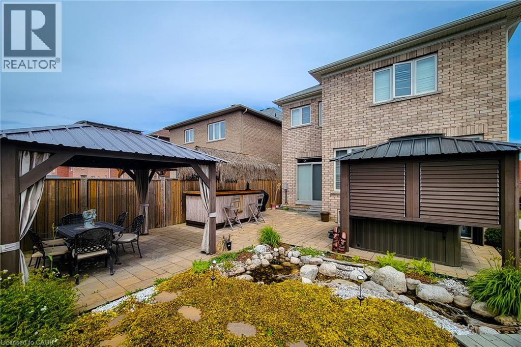 97 Narbonne Crescent Unit# Main & Upper, Stoney Creek, Ontario L8J 0J6 - Photo 31 - 40858547