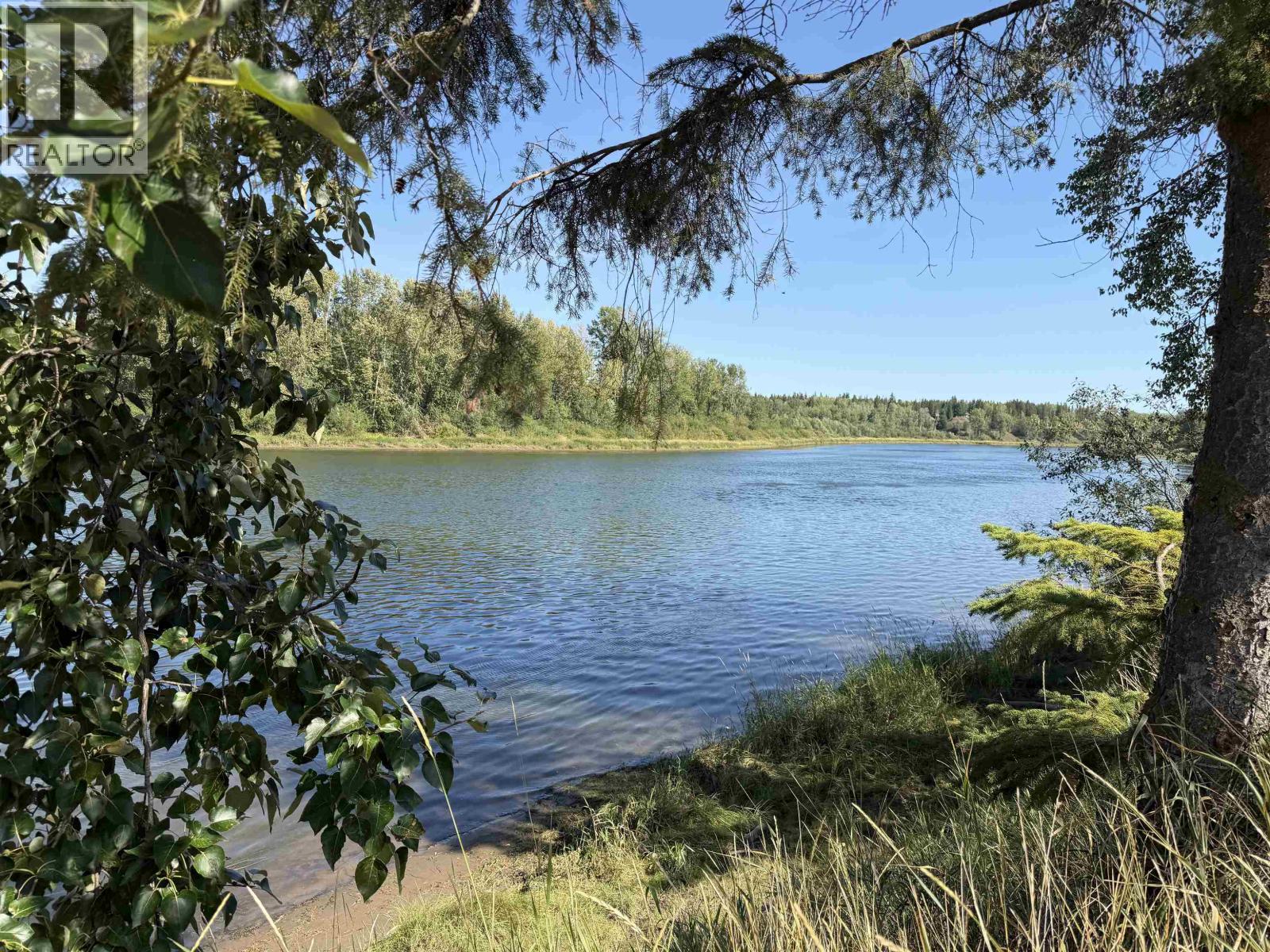 2733 Riverview Drive, Vanderhoof, British Columbia  V0J 3A2 - Photo 7 - R3158980