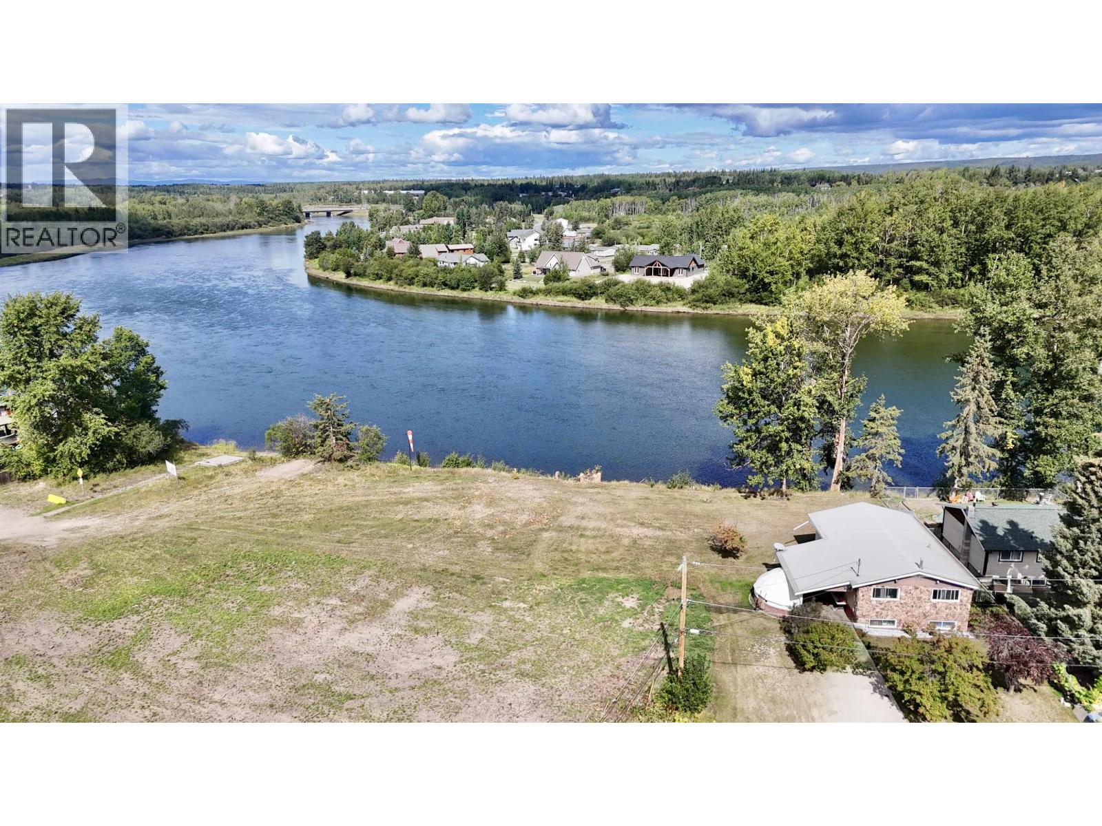 2733 Riverview Drive, Vanderhoof, British Columbia  V0J 3A2 - Photo 10 - R3158980
