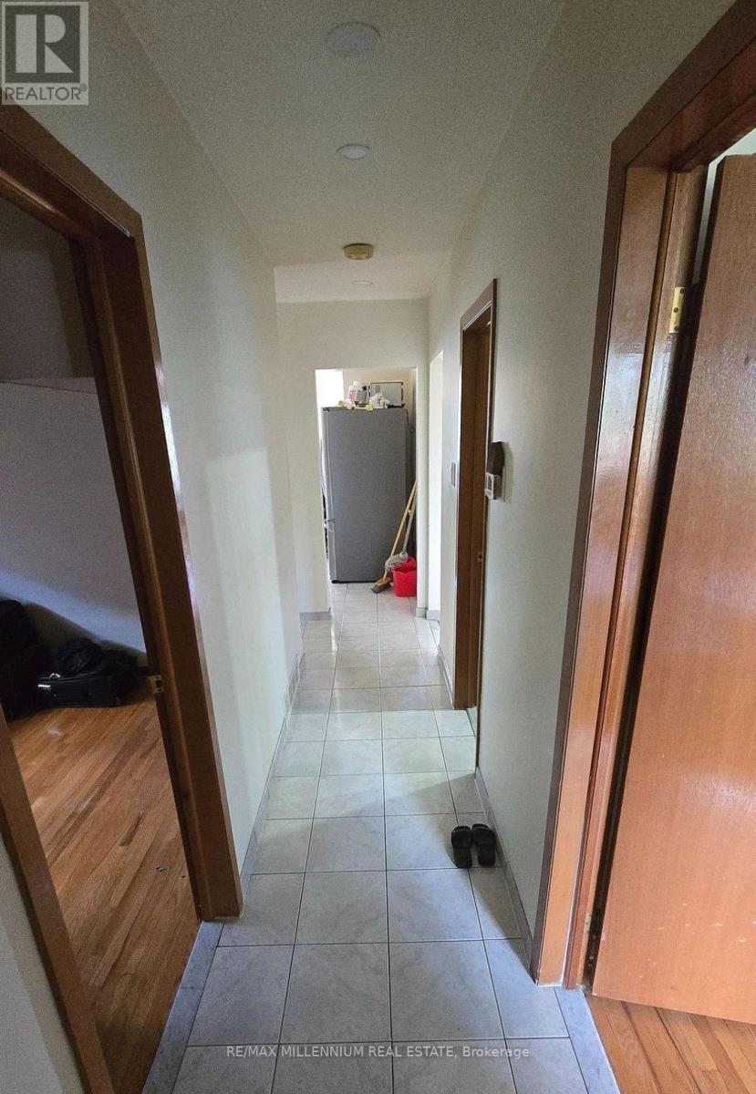 130 Ardwick Boulevard, Toronto, Ontario  M9M 1W2 - Photo 5 - W13715356