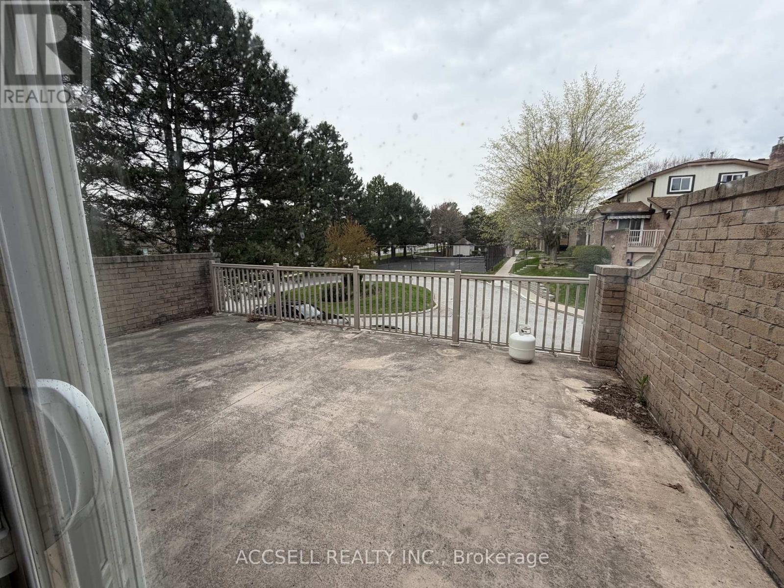 4 - 1510 Upper Middle Road, Burlington, Ontario  L7P 4M5 - Photo 3 - W13715388