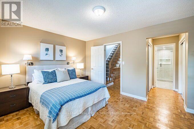 454 St Johns Road, Toronto, Ontario  M6S 2L2 - Photo 13 - W13715416