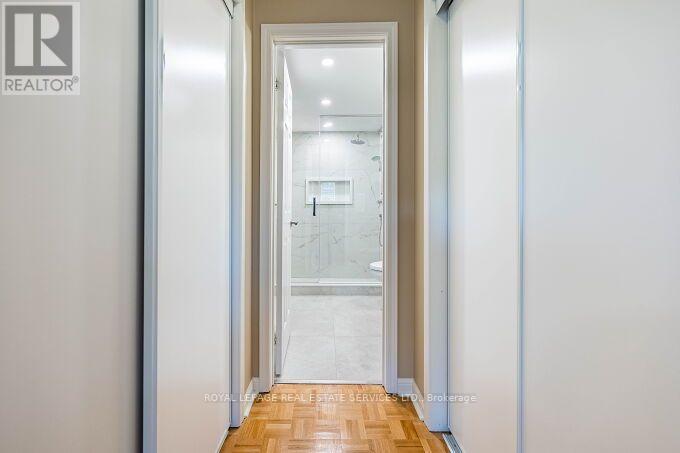 454 St Johns Road, Toronto, Ontario  M6S 2L2 - Photo 15 - W13715416