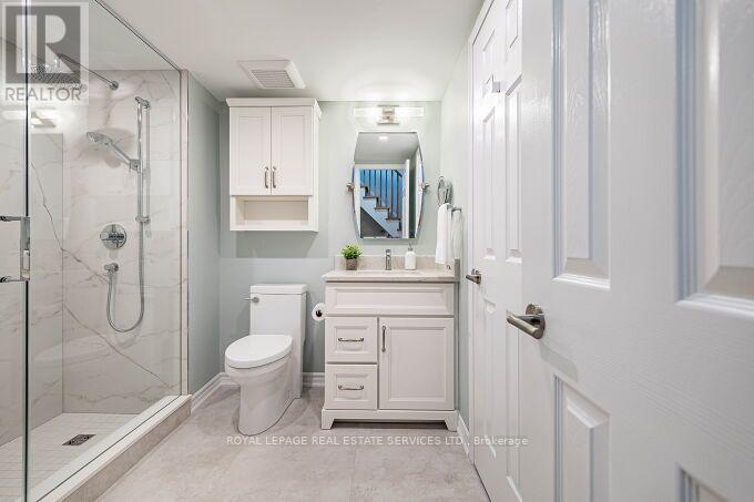 454 St Johns Road, Toronto, Ontario  M6S 2L2 - Photo 16 - W13715416