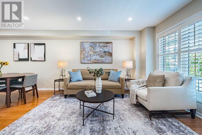 454 St Johns Road, Toronto, Ontario  M6S 2L2 - Photo 2 - W13715416
