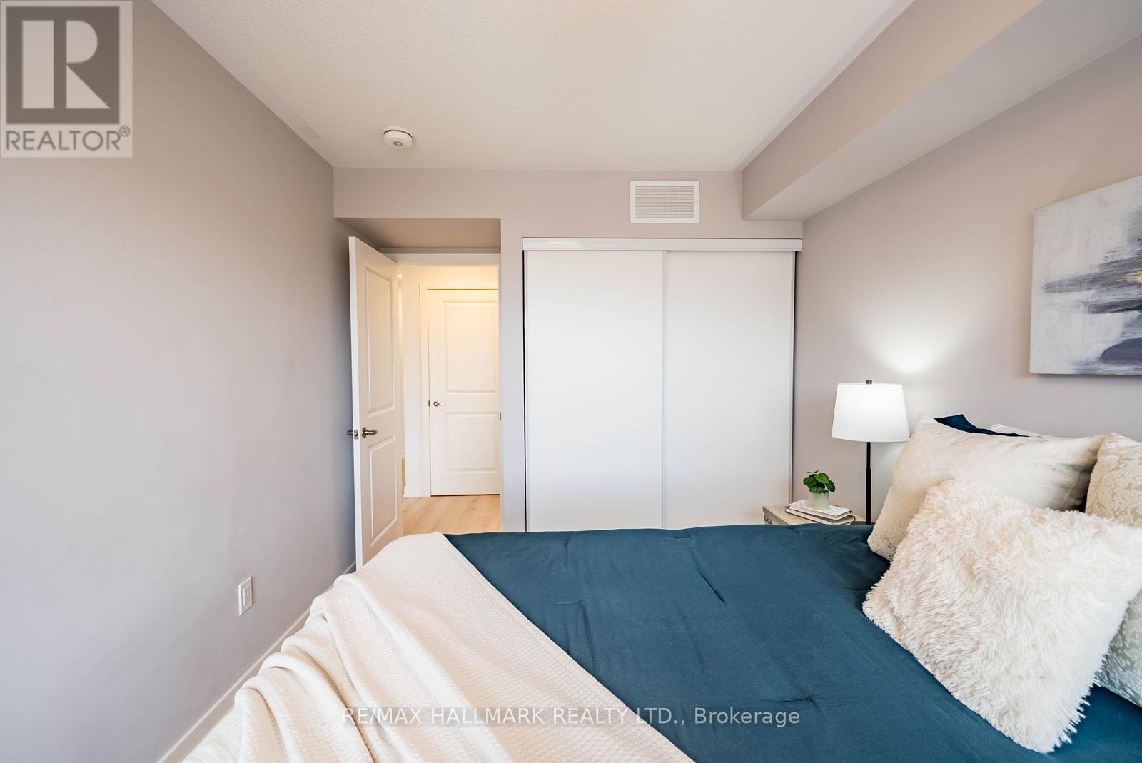 302 - 2 Linsmore Place, Whitchurch-Stouffville, Ontario  L4A 4T4 - Photo 29 - N12868624