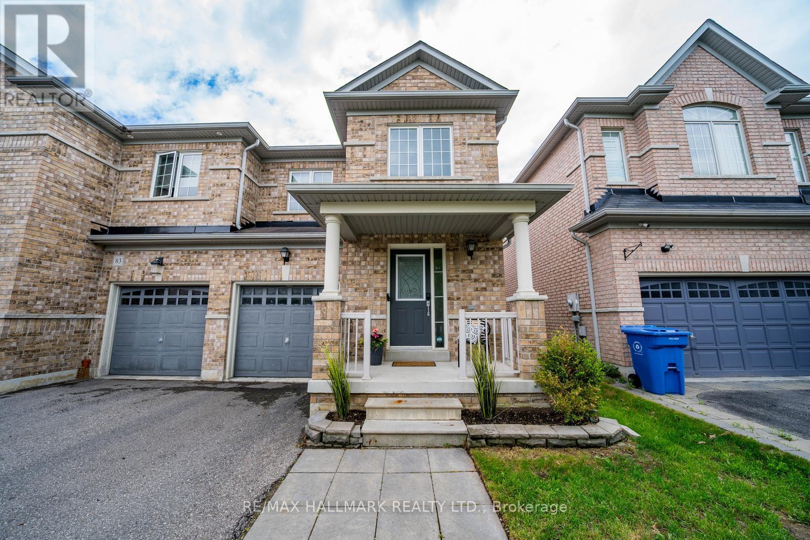 85 Vera Lynn Crescent, Whitchurch-Stouffville, Ontario  L4A 0X4 - Photo 2 - N13481054