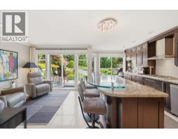 38 72 JAMIESON COURT, New Westminster, British Columbia