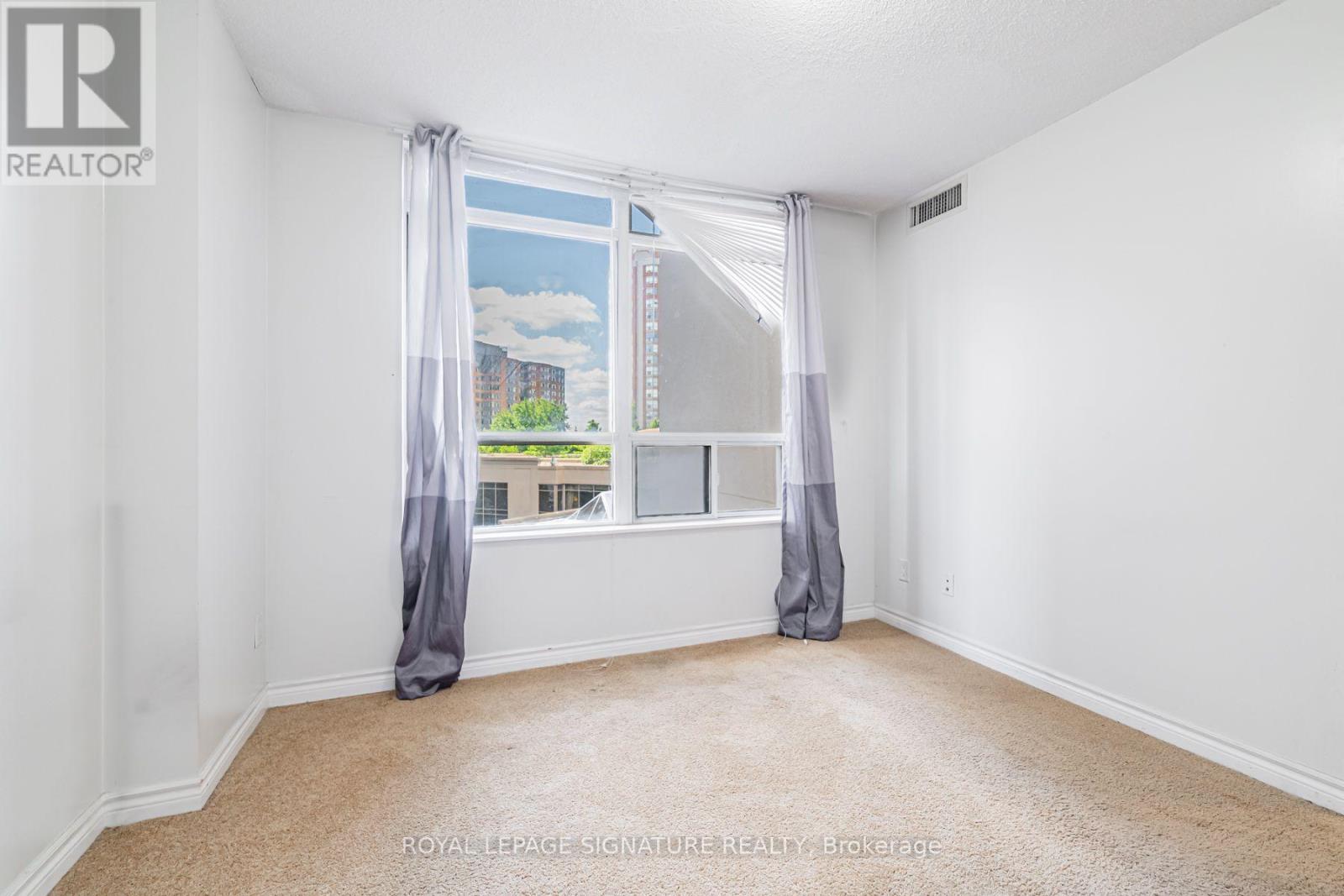 525 - 3888 Duke Of York Boulevard, Mississauga, Ontario  L5B 4P5 - Photo 17 - W13714444