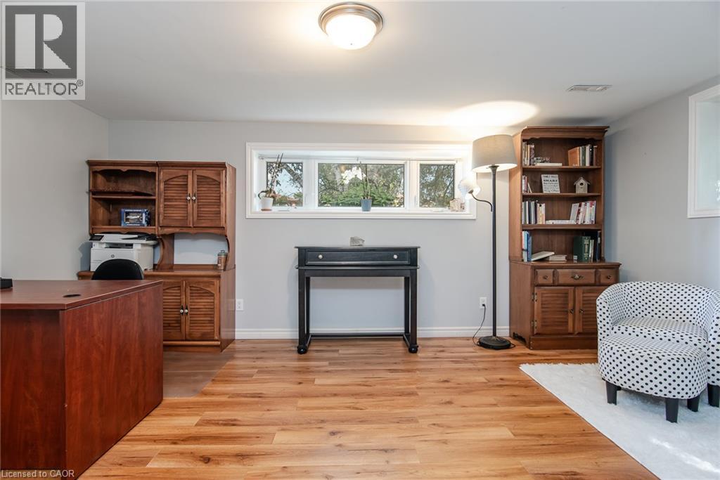 18 Mayberry Place, Stratford, Ontario  N5A 6Z7 - Photo 40 - 40857481