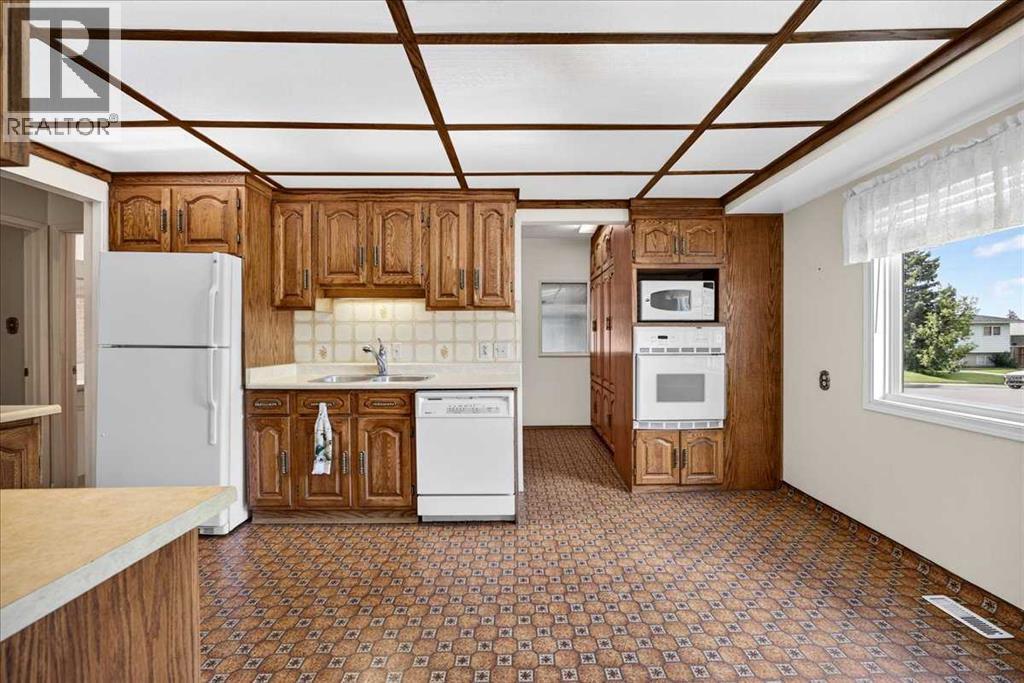 1060 Motherwell Road NE, Calgary, Alberta  T2E 6E7 - Photo 8 - A2339747