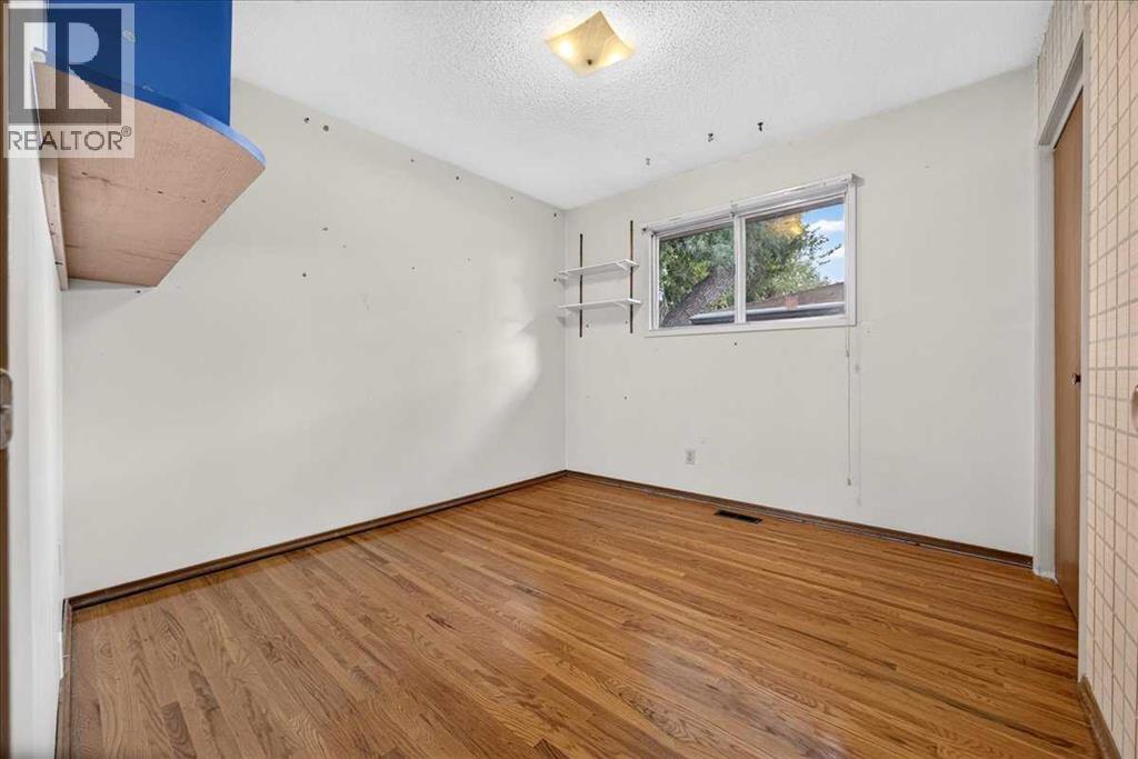 1060 Motherwell Road NE, Calgary, Alberta  T2E 6E7 - Photo 17 - A2339747