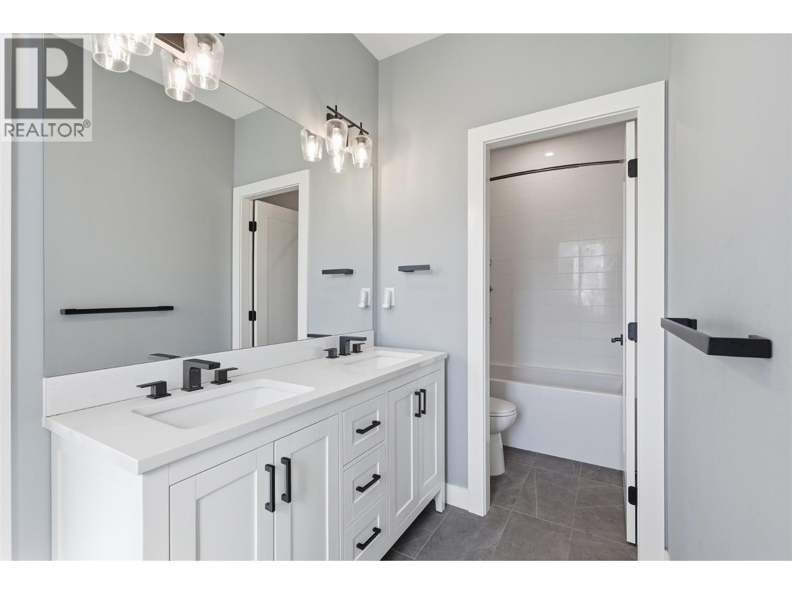 347 Rue Cheval Noir, Kamloops, British Columbia  V1S 0G2 - Photo 48 - 10398876