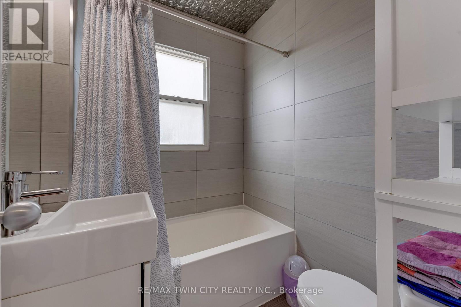 57 Peppler Street, Waterloo, Ontario  N2J 3C7 - Photo 16 - X13715426