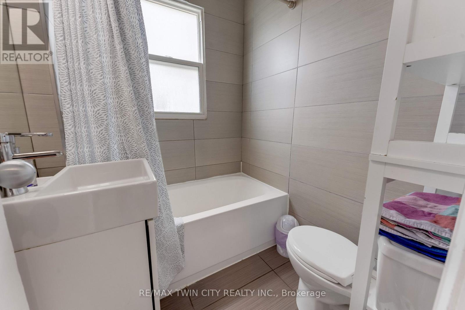 57 Peppler Street, Waterloo, Ontario  N2J 3C7 - Photo 17 - X13715426