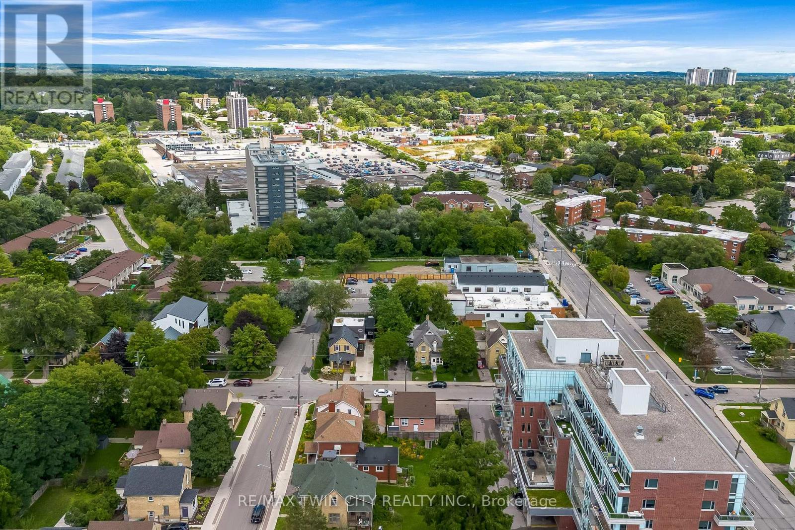 57 Peppler Street, Waterloo, Ontario  N2J 3C7 - Photo 44 - X13715426