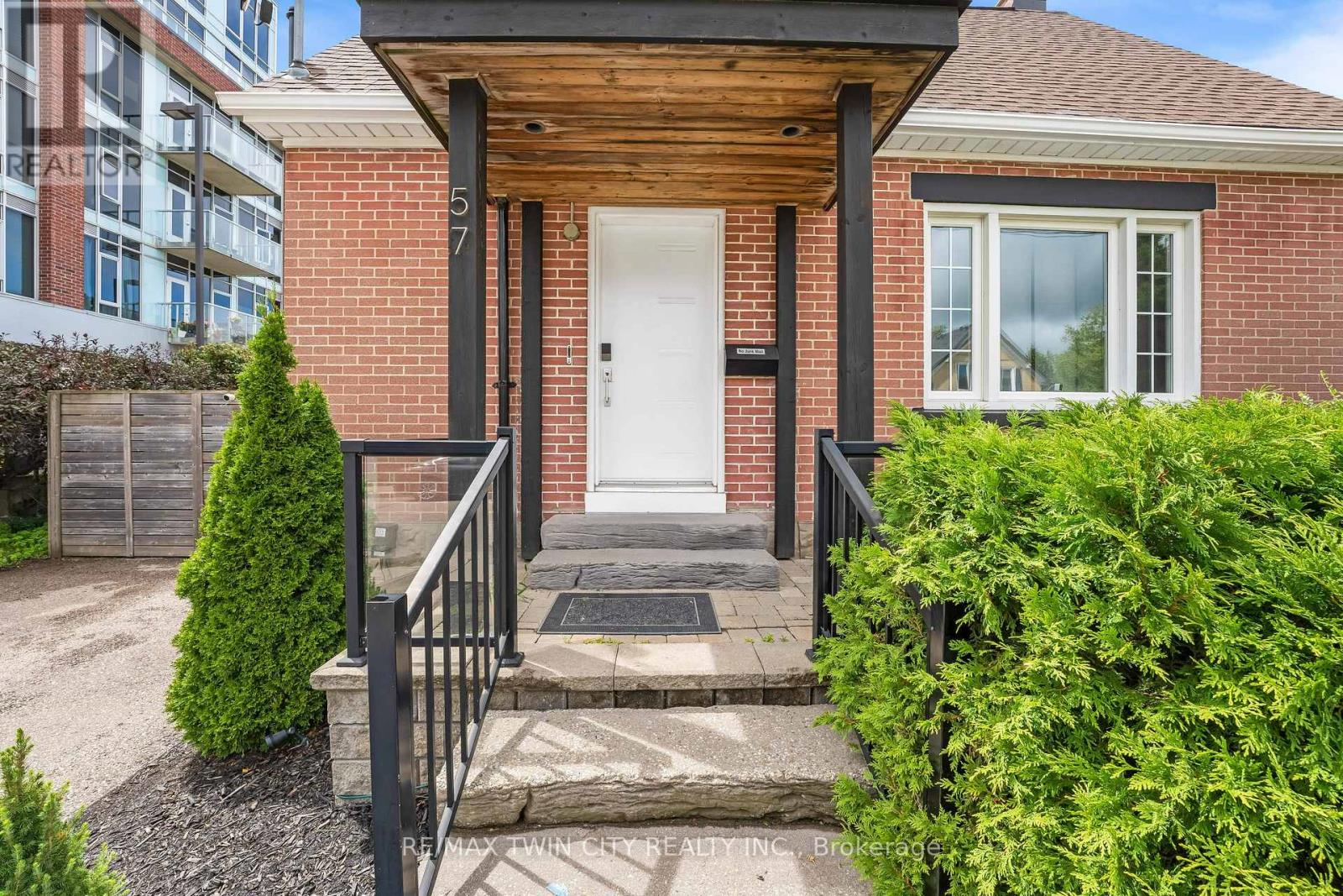 57 Peppler Street, Waterloo, Ontario  N2J 3C7 - Photo 46 - X13715426