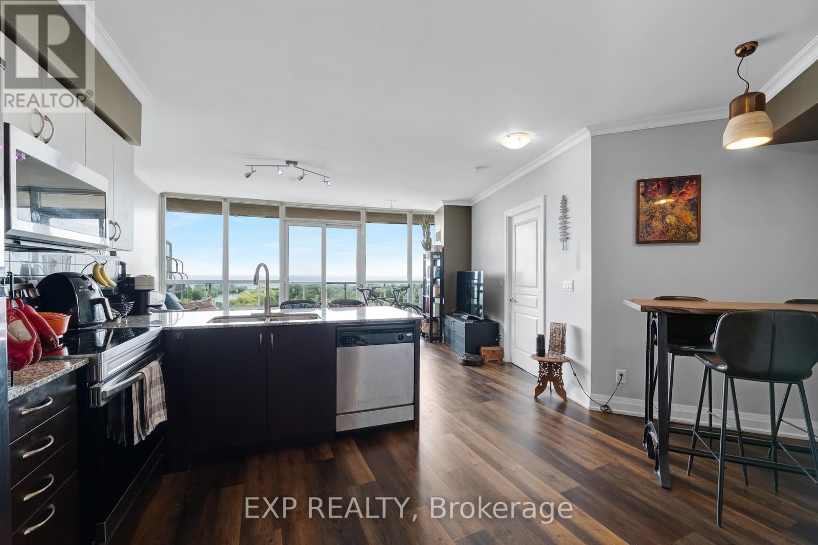 808 - 2230 Lake Shore Boulevard W, Toronto, Ontario  M8V 0B2 - Photo 8 - W13648928
