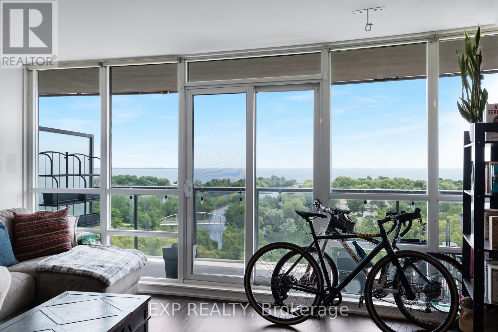 808 - 2230 Lake Shore Boulevard W, Toronto, Ontario  M8V 0B2 - Photo 4 - W13648928