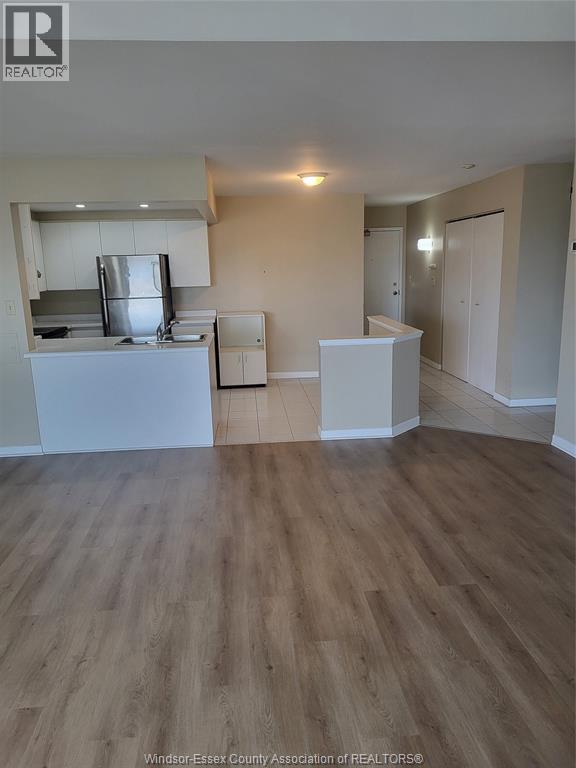 3601 Riverside Drive East Unit# 1006, Windsor, Ontario  N8Y 4Y2 - Photo 13 - 26020825
