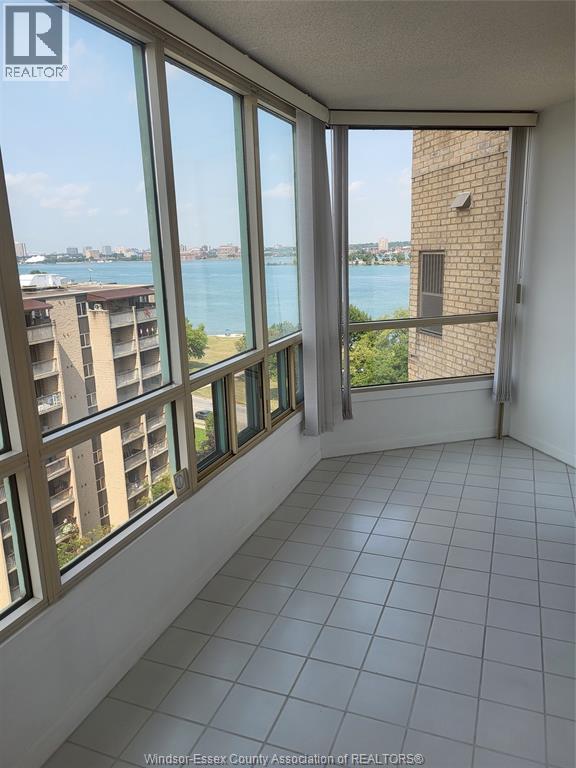 3601 Riverside Drive East Unit# 1006, Windsor, Ontario  N8Y 4Y2 - Photo 15 - 26020825