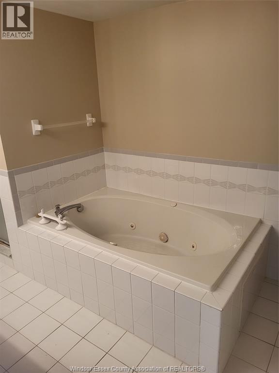 3601 Riverside Drive East Unit# 1006, Windsor, Ontario  N8Y 4Y2 - Photo 18 - 26020825