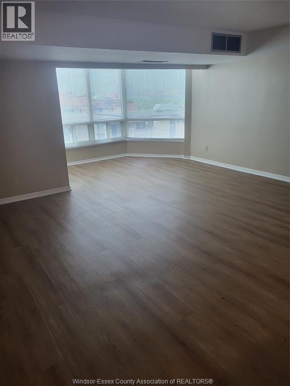 3601 Riverside Drive East Unit# 1006, Windsor, Ontario  N8Y 4Y2 - Photo 12 - 26020825