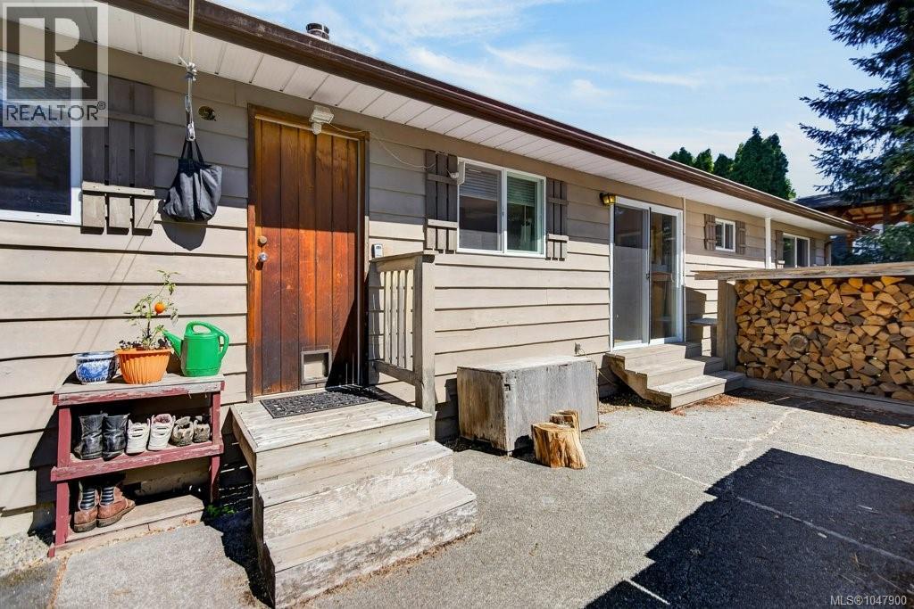 79 Salsbury Rd, Courtenay, British Columbia  V9N 9L7 - Photo 43 - 1047900