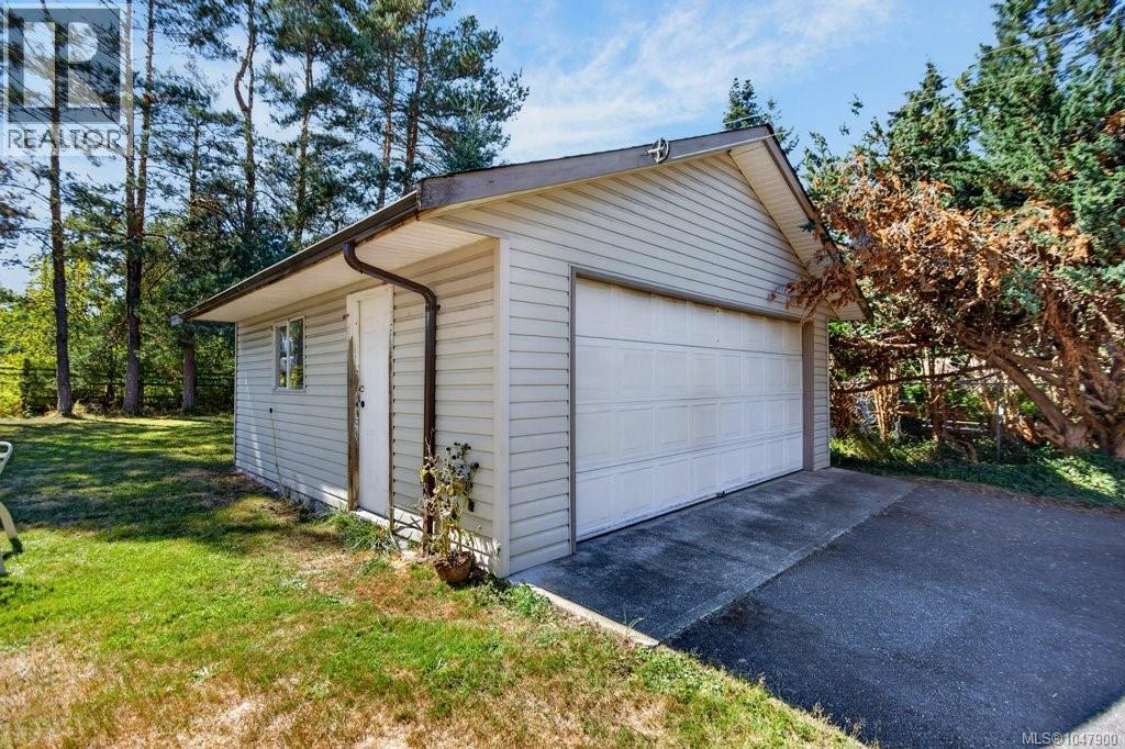 79 Salsbury Rd, Courtenay, British Columbia  V9N 9L7 - Photo 45 - 1047900