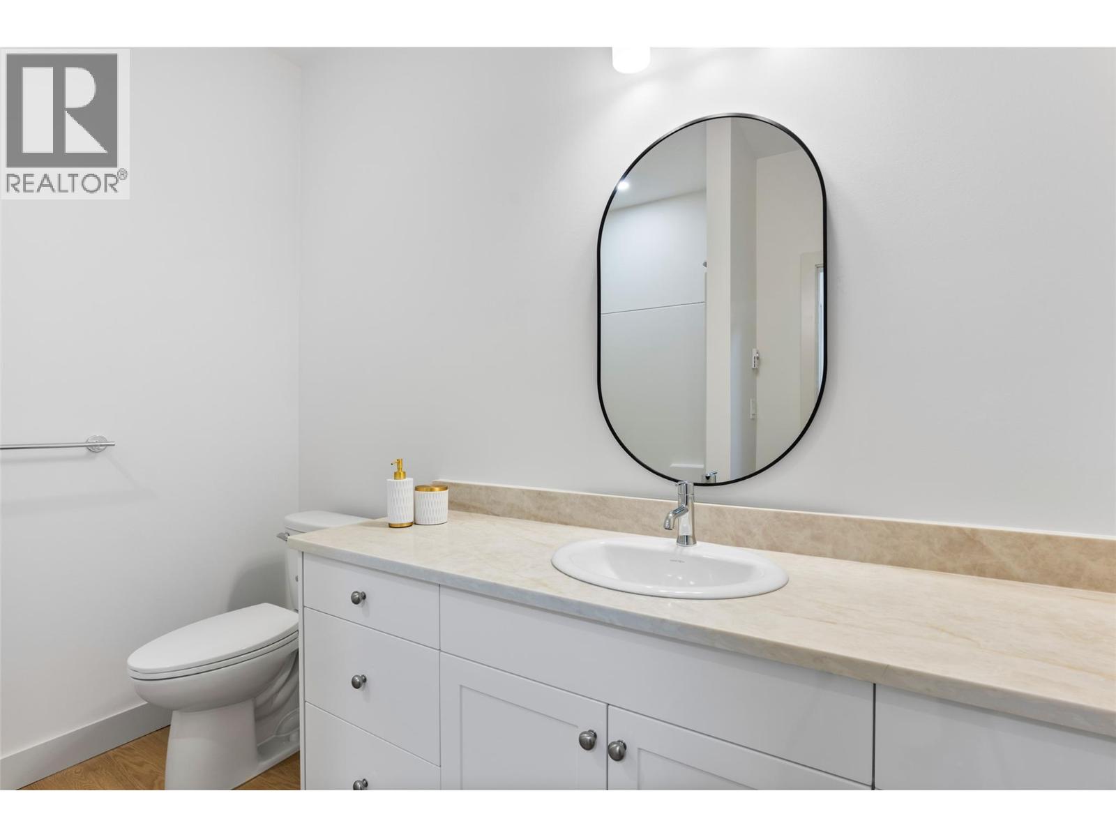 38 Rue Cheval Noir Unit# 111, Kamloops, British Columbia  V1S 0G5 - Photo 36 - 10398663