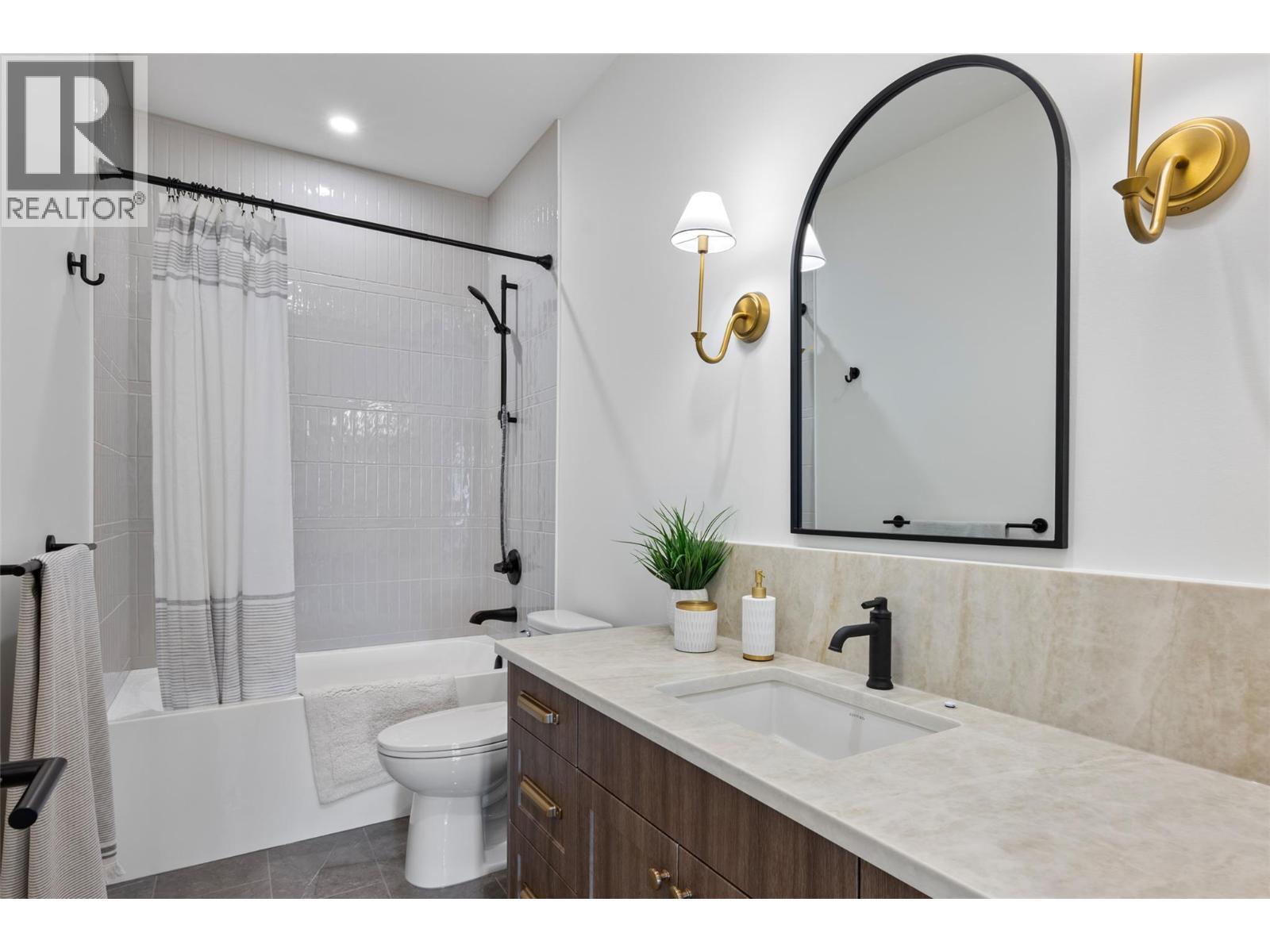 38 Rue Cheval Noir Unit# 111, Kamloops, British Columbia  V1S 0G5 - Photo 29 - 10398663