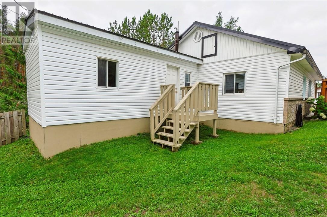 7121 Hwy 17 W Unit# 10, Whitefish, Ontario  P0M 3E0 - Photo 28 - 2130002