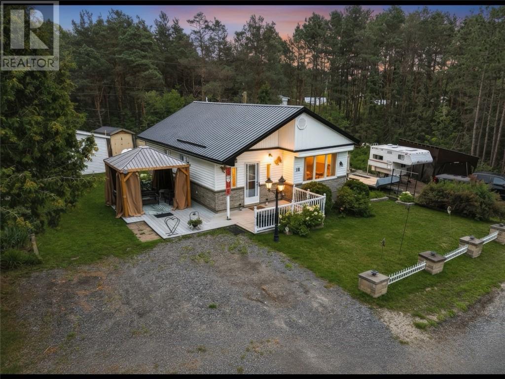 7121 Hwy 17 W Unit# 10, Whitefish, Ontario  P0M 3E0 - Photo 3 - 2130002