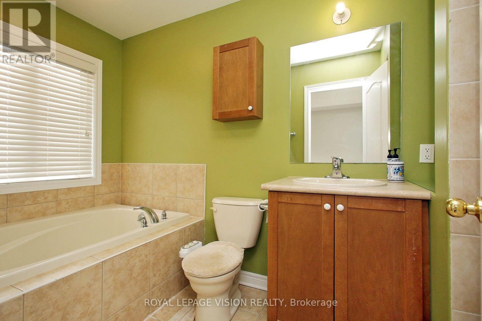 5559 Bonnie Street, Mississauga, Ontario  L5M 0N7 - Photo 18 - W13686444